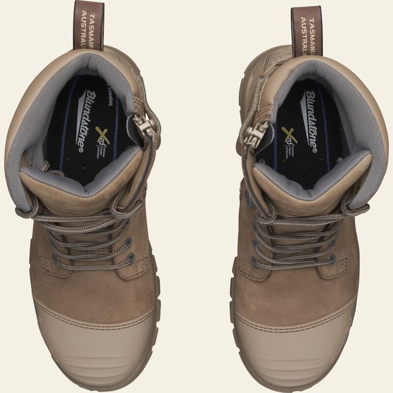 blundstone boots 984