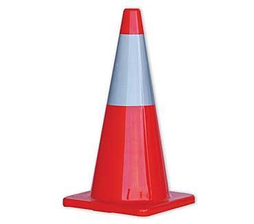 Ref Traffic Cone 700mm