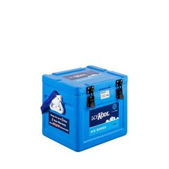 A closed Icekool 25L Icebox blue